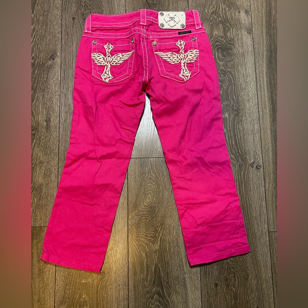 Miss Me Cross Wing Embellished Pink Cuffed Capri Y2K Jeans Women’s Size 25